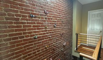 1327 HARVARD St NW, Washington, DC 20009