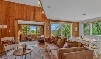 139 Summit Dr, Campton, NH 03223
