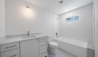 179 32nd St, Avalon, NJ 08202