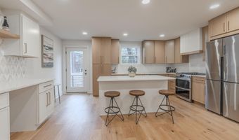 3107 MOSBY St, Alexandria, VA 22305