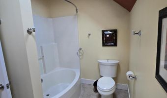 1225 Trowbridge Dr, Alpena, MI 49707