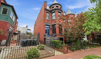 210 8TH St SE, Washington, DC 20003