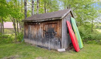 194 Pleasant St, Bristol, NH 03222