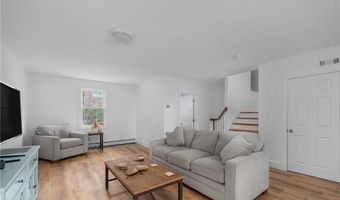 22 Hull St, Jamestown, RI 02835