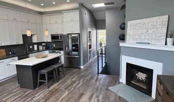 880 Home Ave F, Carlsbad, CA 92008