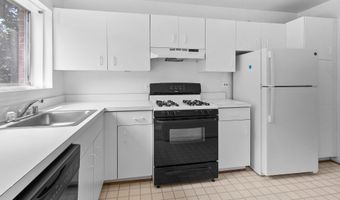 10626 WEYMOUTH St 10626, Bethesda, MD 20814