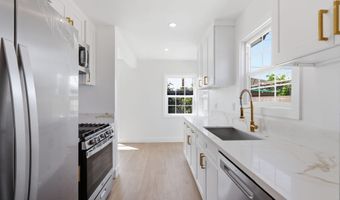 9841 Stanwin Ave, Arleta, CA 91331