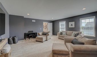 4891 159th St W, Apple Valley, MN 55124