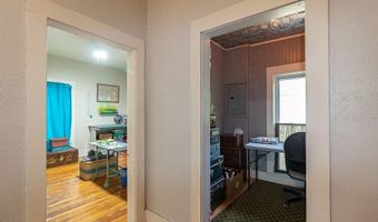 703 Jersey St, Baldwin City, KS 66006