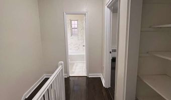 271 Pennsylvania Ave 271, Bridgeport, CT 06610