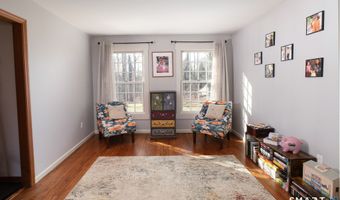 95 Obtuse Hill Rd, Brookfield, CT 06804