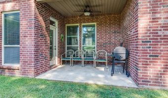 207 Woodhaven Rd, Youngsville, LA 70592