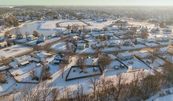 8178 Captain Dr, Avon, IN 46123