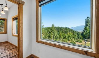 1532 Sunrise Rd, Bonners Ferry, ID 83805