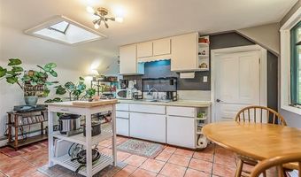 803 Jones Dr, Ann Arbor, MI 48105