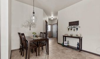 1074 W WILLIS Way, Appleton, WI 54913