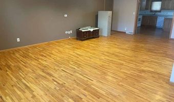 128 N Harrington St, Ainsworth, NE 69210