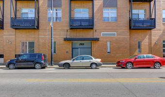 2915 N Clybourn Ave 314, Chicago, IL 60618