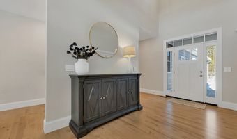 131 County Rd, Amherst, NH 03031