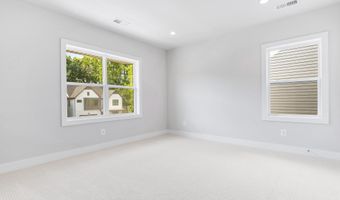 6908 GREYSWOOD Rd, Bethesda, MD 20817