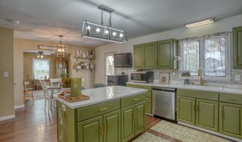 11326 SHAWNEE Rd, Greenwood, DE 19950