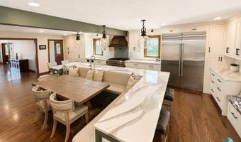 48190 265th St, Brandon, SD 57005