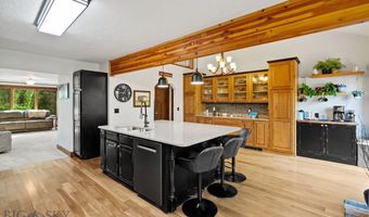 1306 Robin Ln, Bozeman, MT 59715