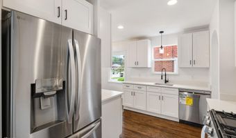 6608 Shenandoah, Allen Park, MI 48101