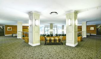 3000 SPOUT RUN Pkwy C603, Arlington, VA 22201