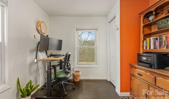 5 Shadowlawn Dr, Asheville, NC 28806