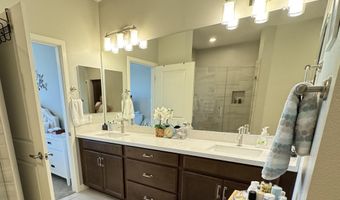 2511 W QUEEN CREEK Rd 207, Chandler, AZ 85248