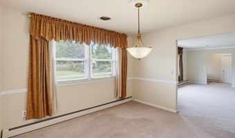 90 GREENVIEW Dr, Dover, DE 19901