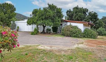 17825 Bear Valley Ln, Escondido, CA 92027
