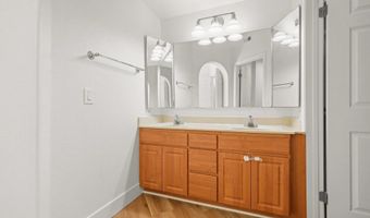2708 Lake Pointe 209, Spring Valley, CA 91977