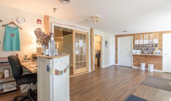 28 Spring Tree Rd, Brattleboro, VT 05301