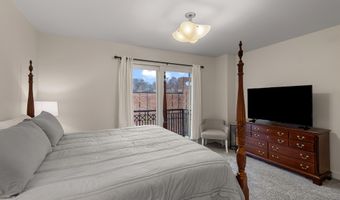 801 KEY Hwy T-65, Baltimore, MD 21230