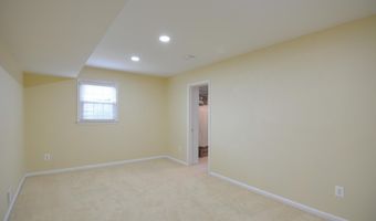 3720 KING ARTHUR Rd, Annandale, VA 22003