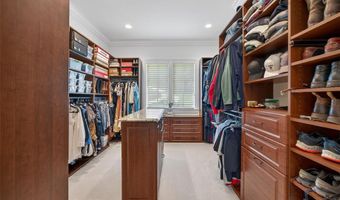 262 Dietrich Rd, Ballwin, MO 63021