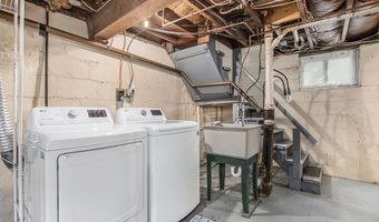 225 Ida St, Allegan, MI 49010