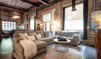 585 White Cir 32, Athens, GA 30605