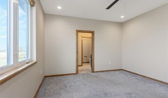 7644 White Pine Cir, Billings, MT 59106