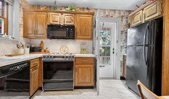 216 JEFFERSON Blvd, Reading, PA 19609