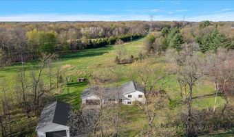 9095 76th St SE, Alto, MI 49302
