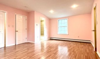 11 Fernwood Rd, Avon, CT 06001