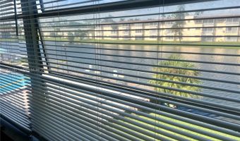 2825 NE 201st Ter M214, Aventura, FL 33180