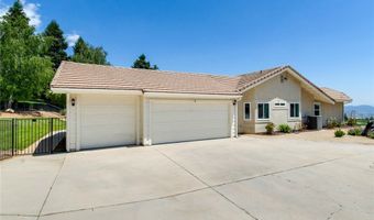 13288 Oak Crest Dr, Yucaipa, CA 92399