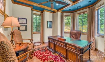 35 Valley Vista Ct, Banner Elk, NC 28604