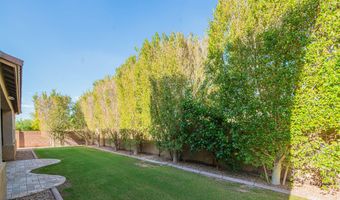 2073 S NAVAJO Ct, Chandler, AZ 85286