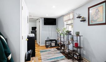 203 ALBANY Ave, Barrington, NJ 08007