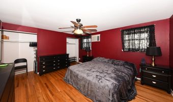 3629 WHITEHALL Ln, Philadelphia, PA 19114